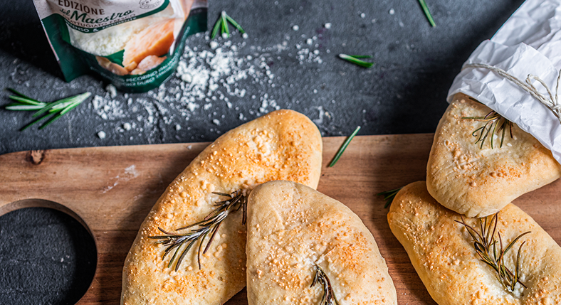 Mini-Focaccia al Formaggio