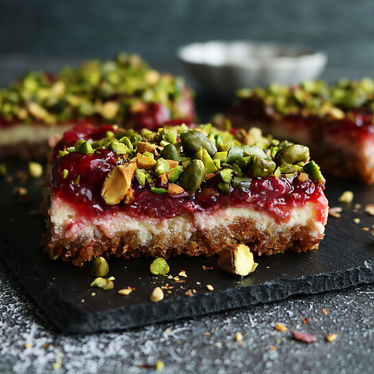 Kirsch-Pistazien-Cheesecake