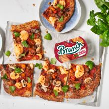 Low Carb Pizza mit Zucchiniboden