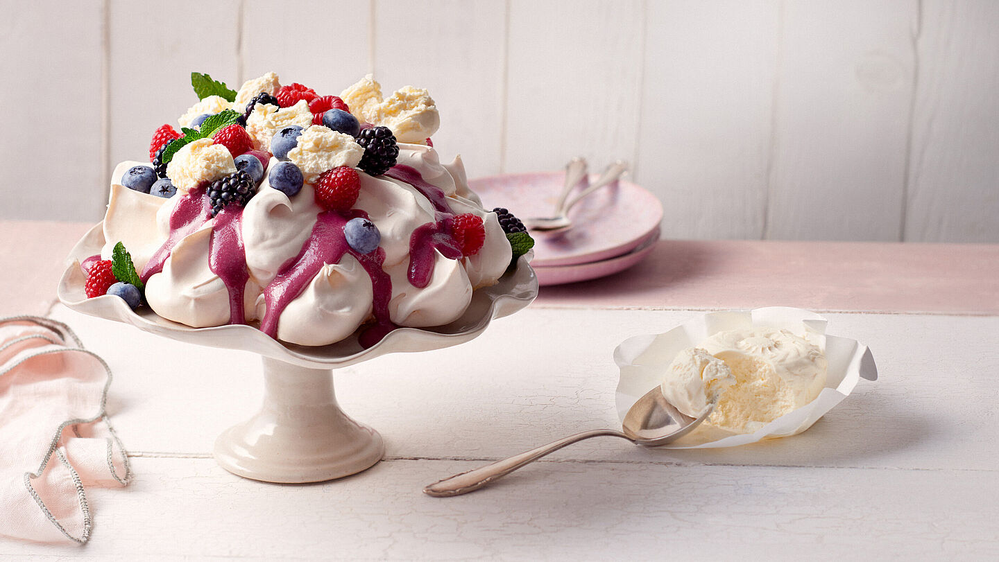 Pavlova mit Geramont Frisch-Genuss