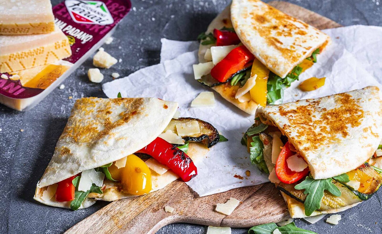 Piadina mit Pesto Rosso und Grillgemüse