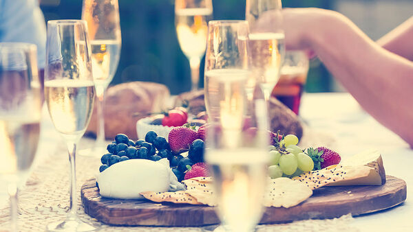 Käse passt perfekt zum Aperitif 