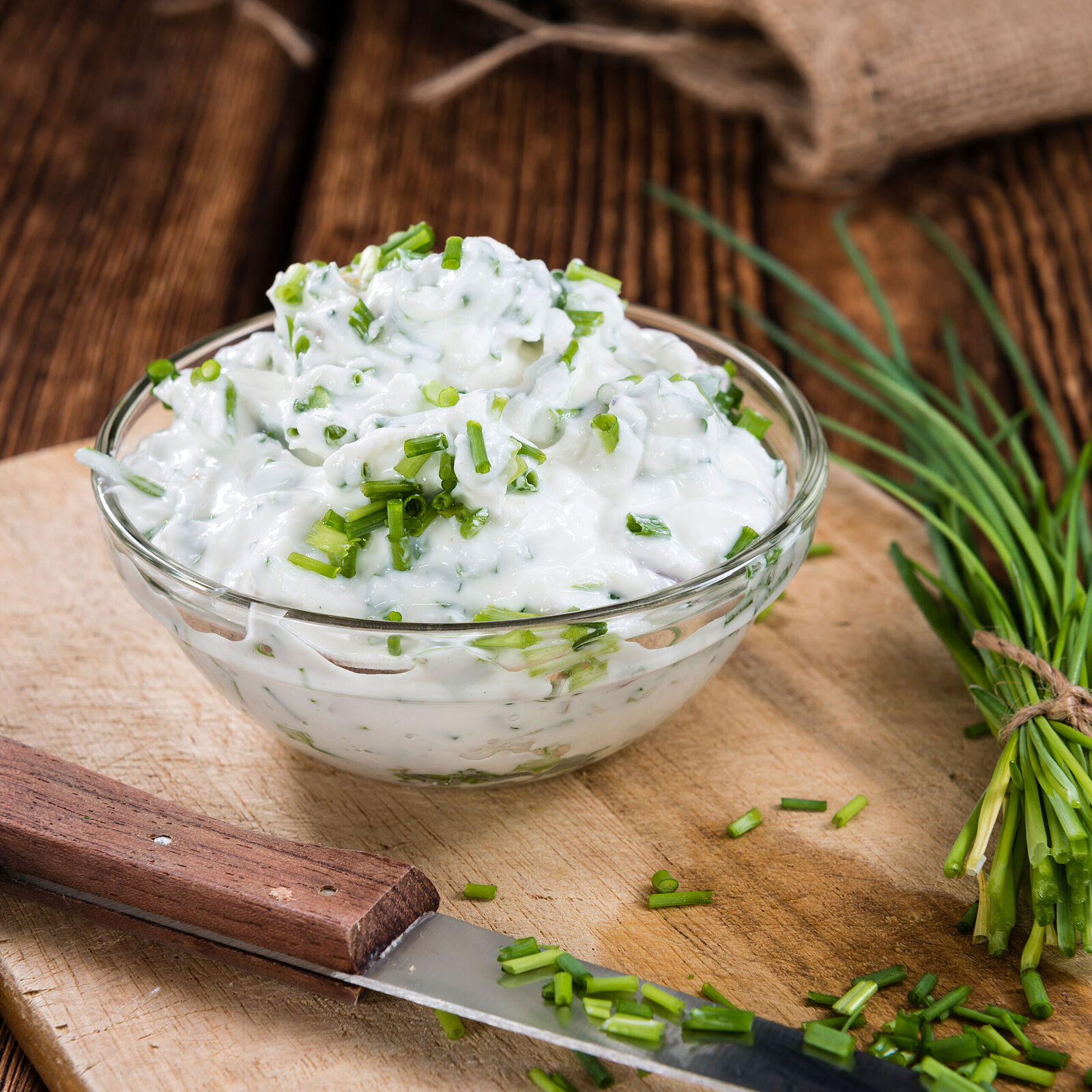 Cremiger Sour Cream Dip