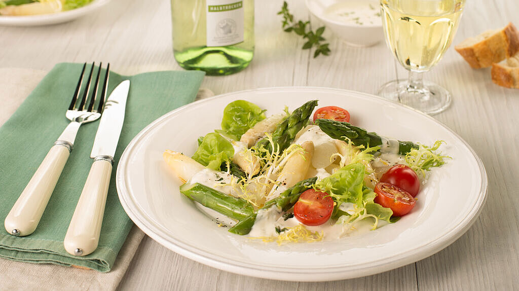 Warmer Spargelsalat mit Bresso-Dressing