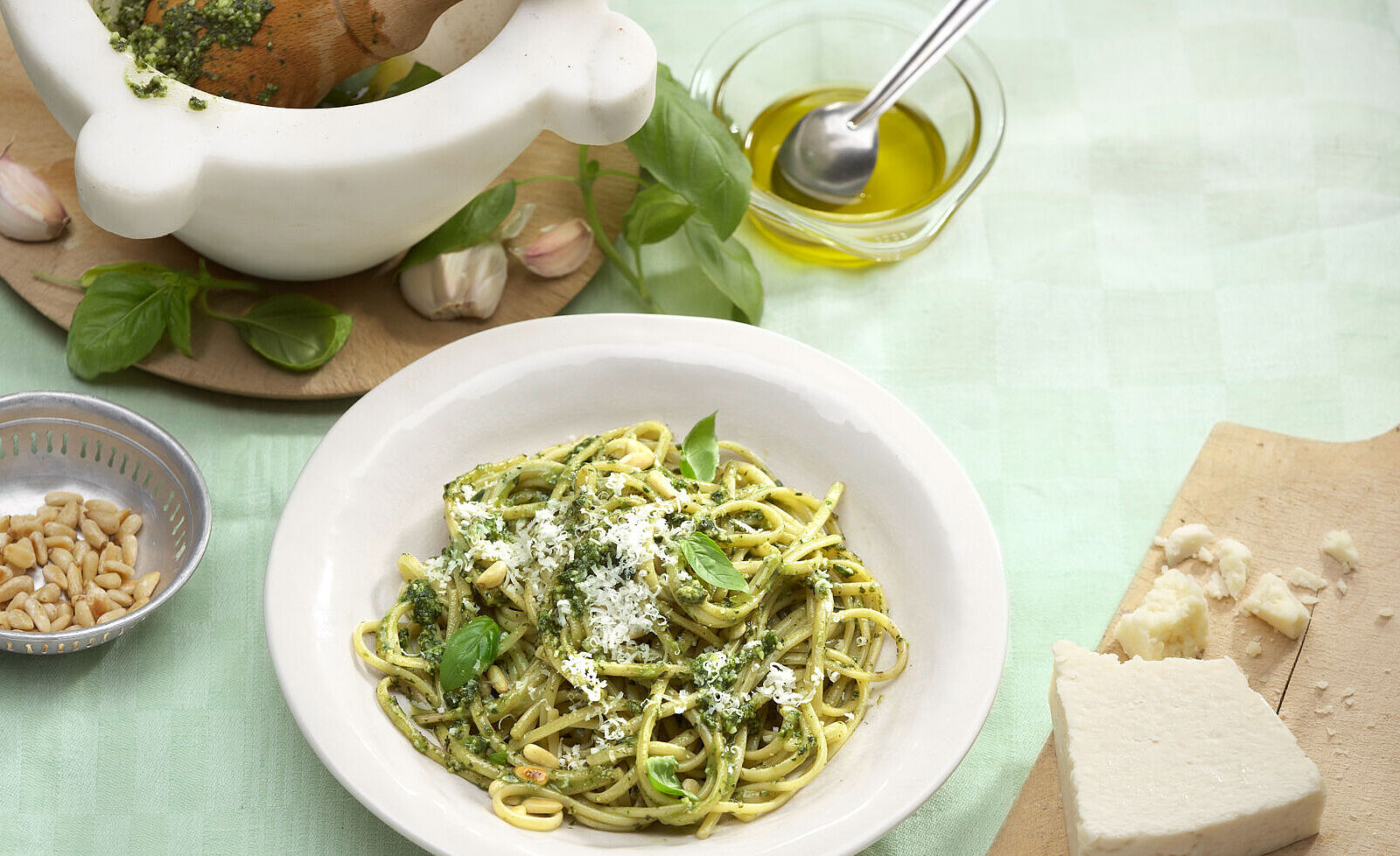 Spaghetti mit Pesto Verde