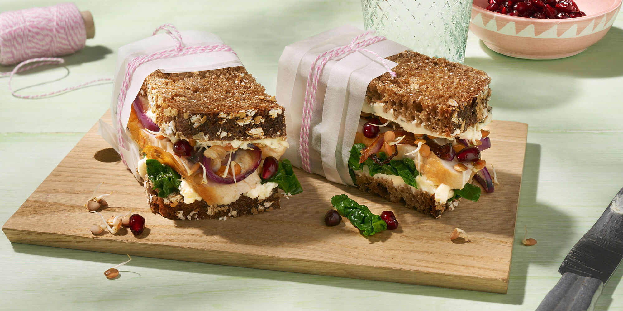 Wrapped Sandwich mit Hähnchenbrust und Spinat