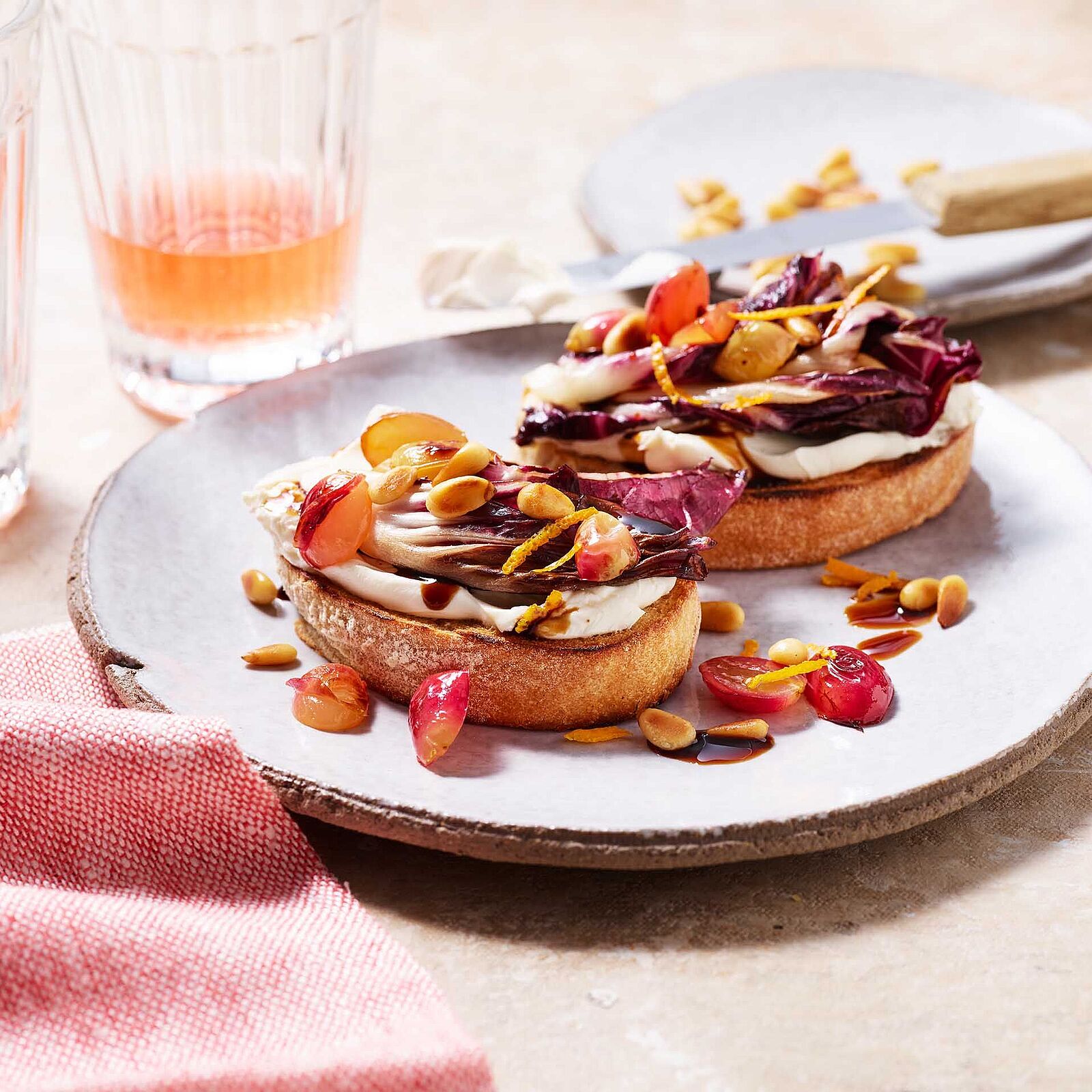 Radicchio-Trauben-Bruschetta