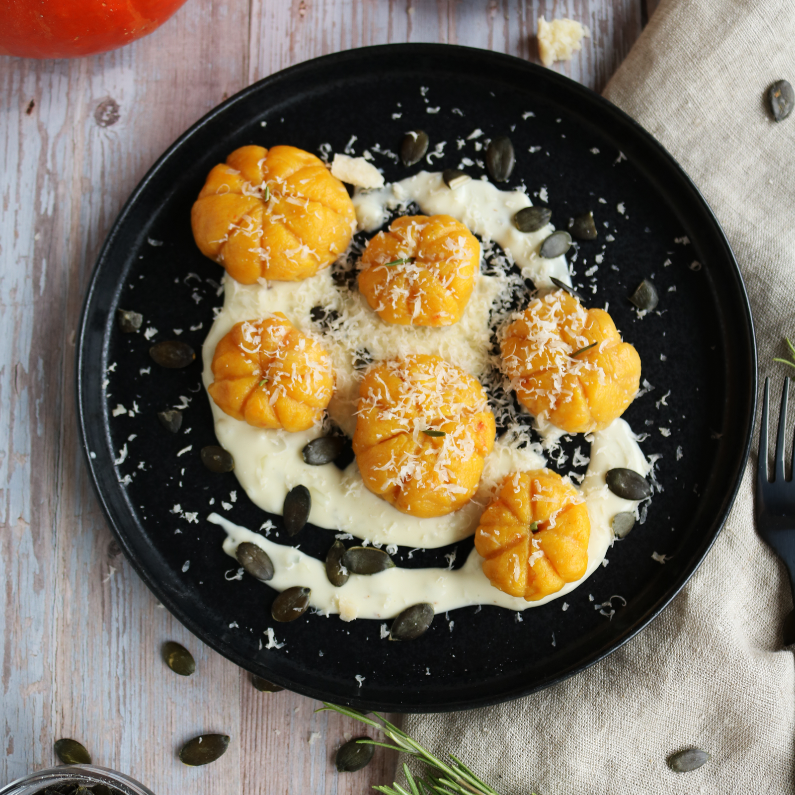 Kürbisgnocchi mit Käsesoße