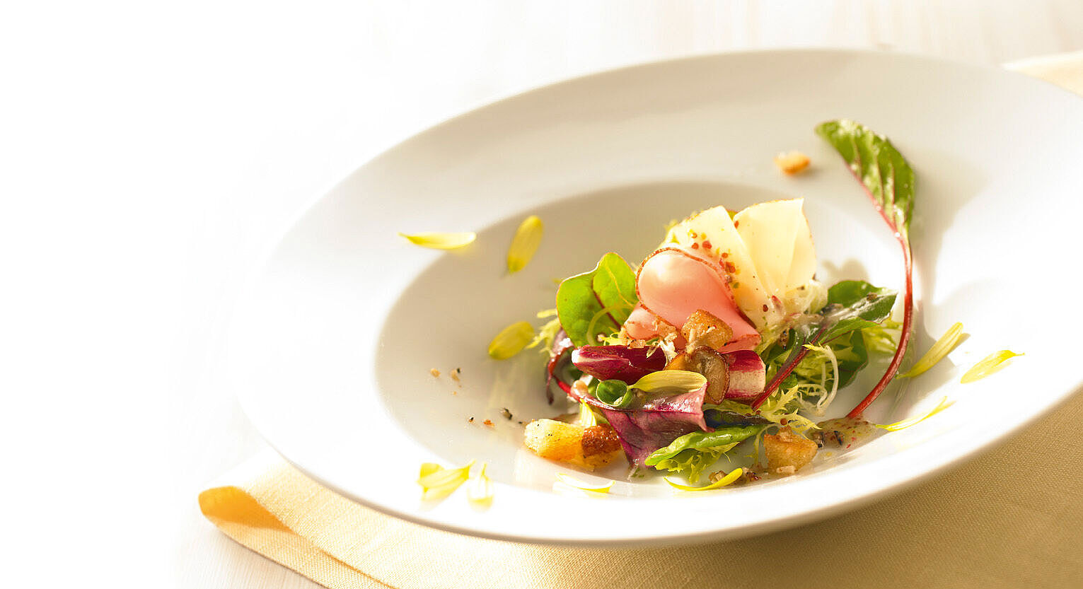 Gourmet-Wildkräutersalat