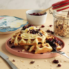 Müsli-Waffeln mit Géramont mit Skyr Scheiben