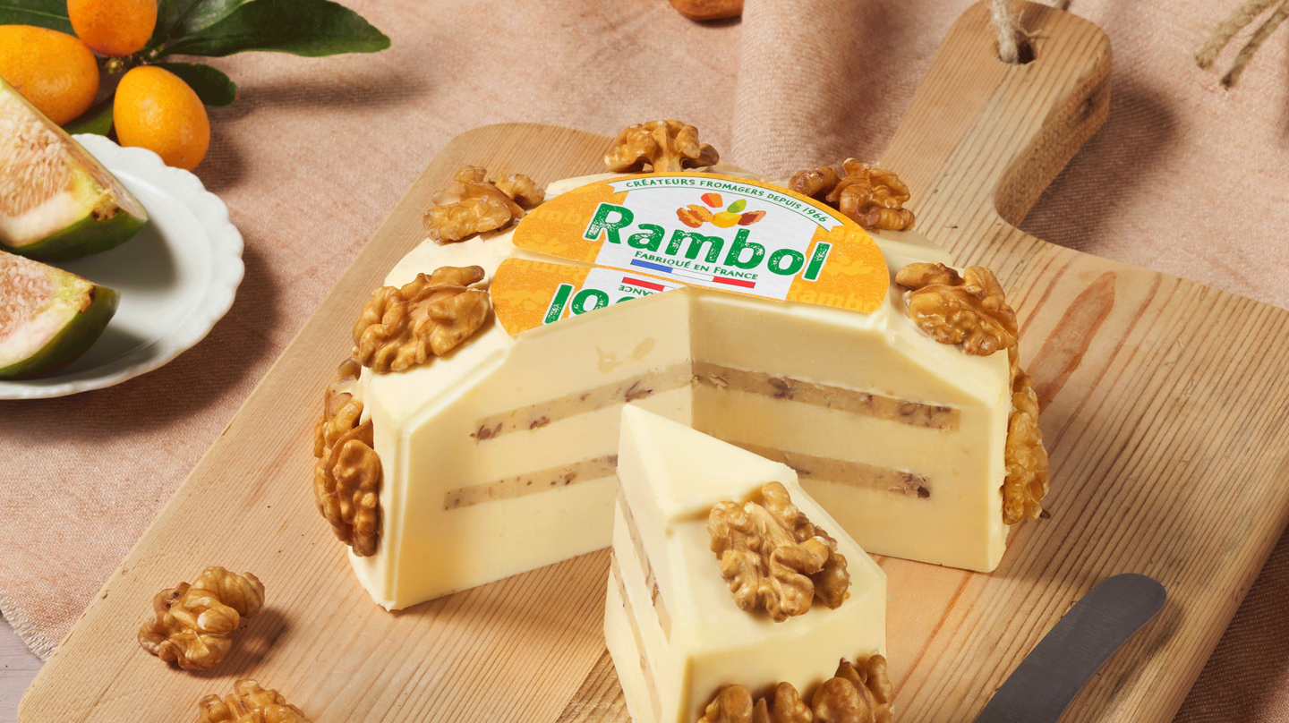 Rambol, französische Schmelzkäse-Spezialität mit edlen Walnüssen