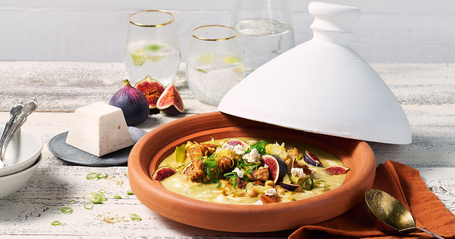 Marokkanische Hähnchen Tajine mit Salzzitronen und Feigen