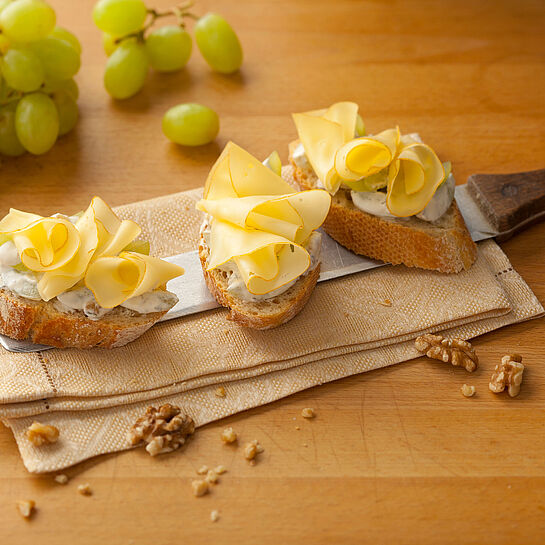 Bruschetta Trauben-Nuss - leckere Rezeptidee