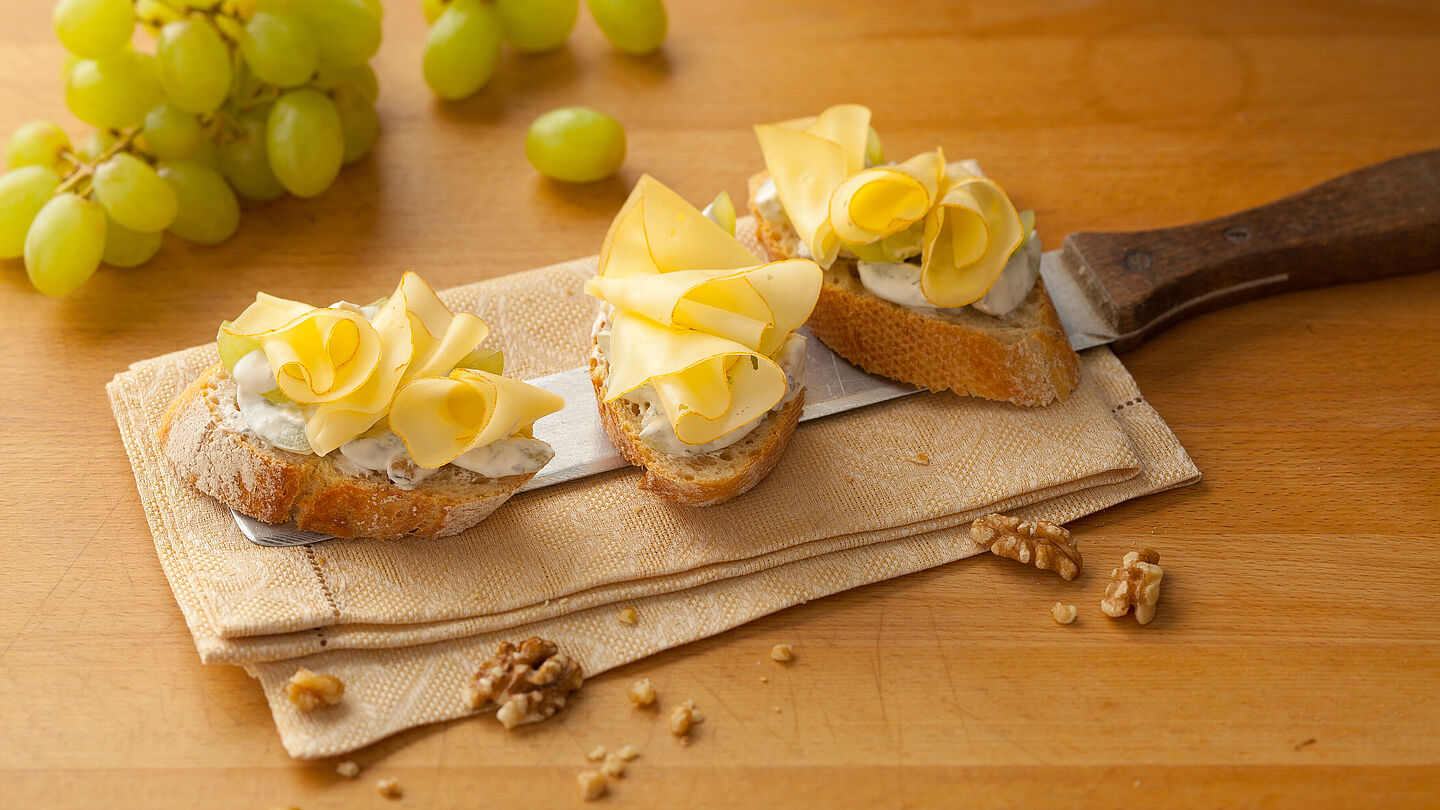 Bruschetta Trauben-Nuss - leckere Rezeptidee