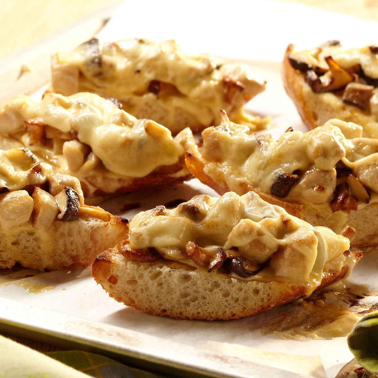 Baguette mit Huhn-Pilz-Füllung