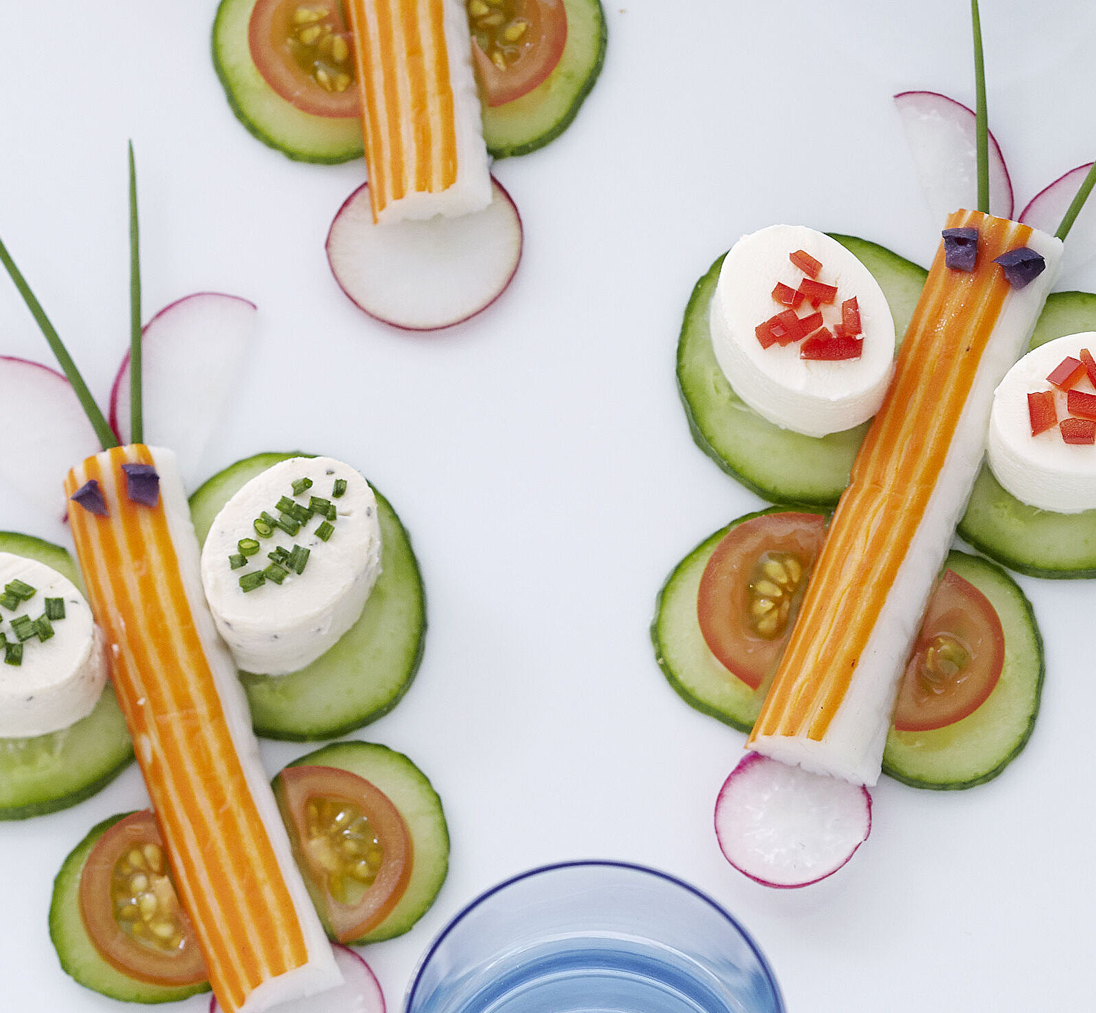 Gemüsesnack mit Surimi-Stäbchen