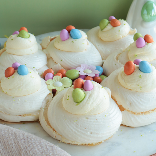 Pavlova Osternest mit Zitronencreme