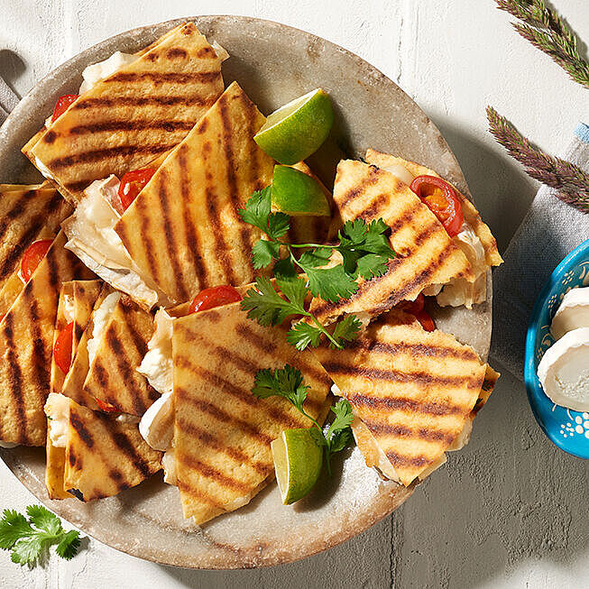 Rezept für leckere Quesadillas vom Grill mit Chavroux Ziegenkäse "Milde Rolle"