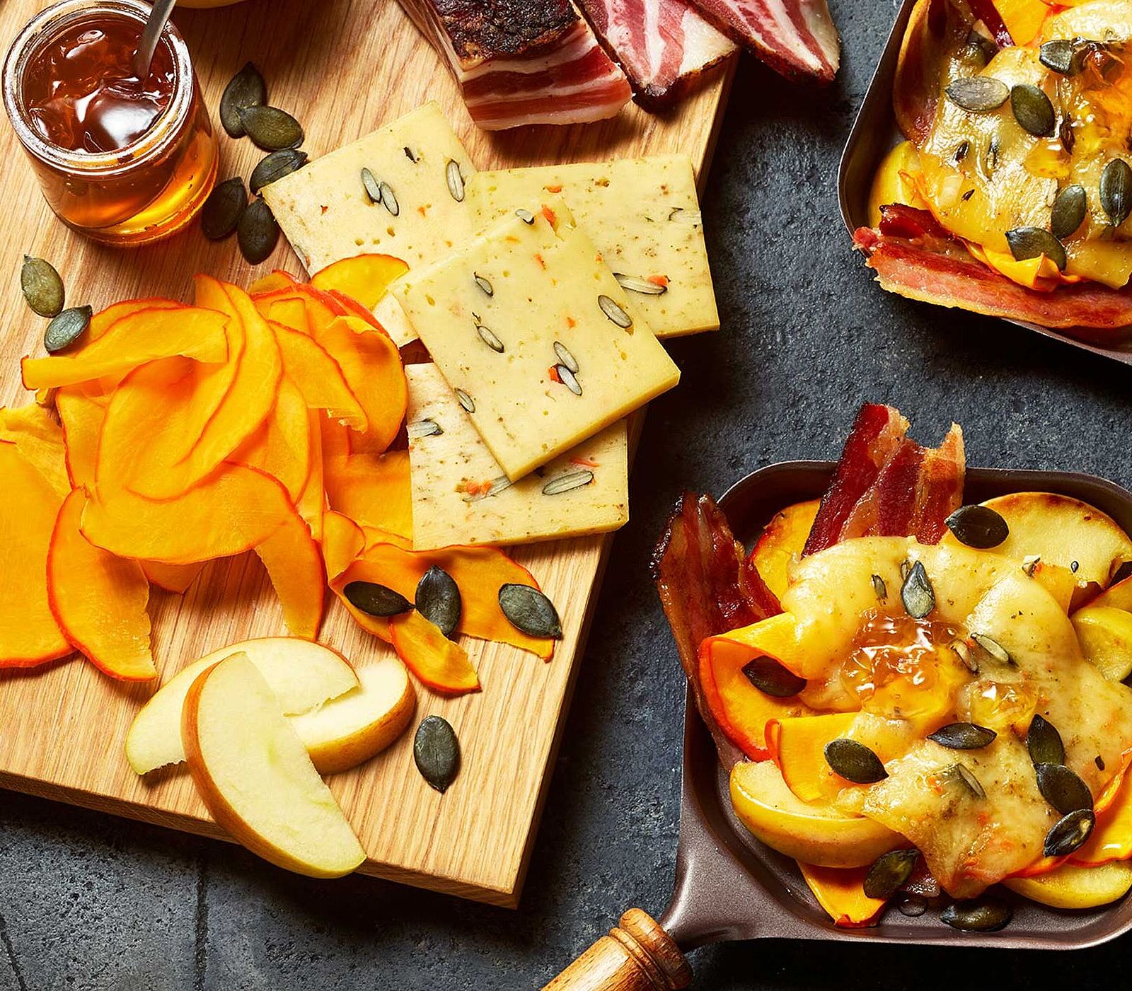 Fruchtiges Raclette mit Kürbis