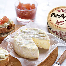 Pie d´Angloys Weichkäse mit Quittenkonfitüre