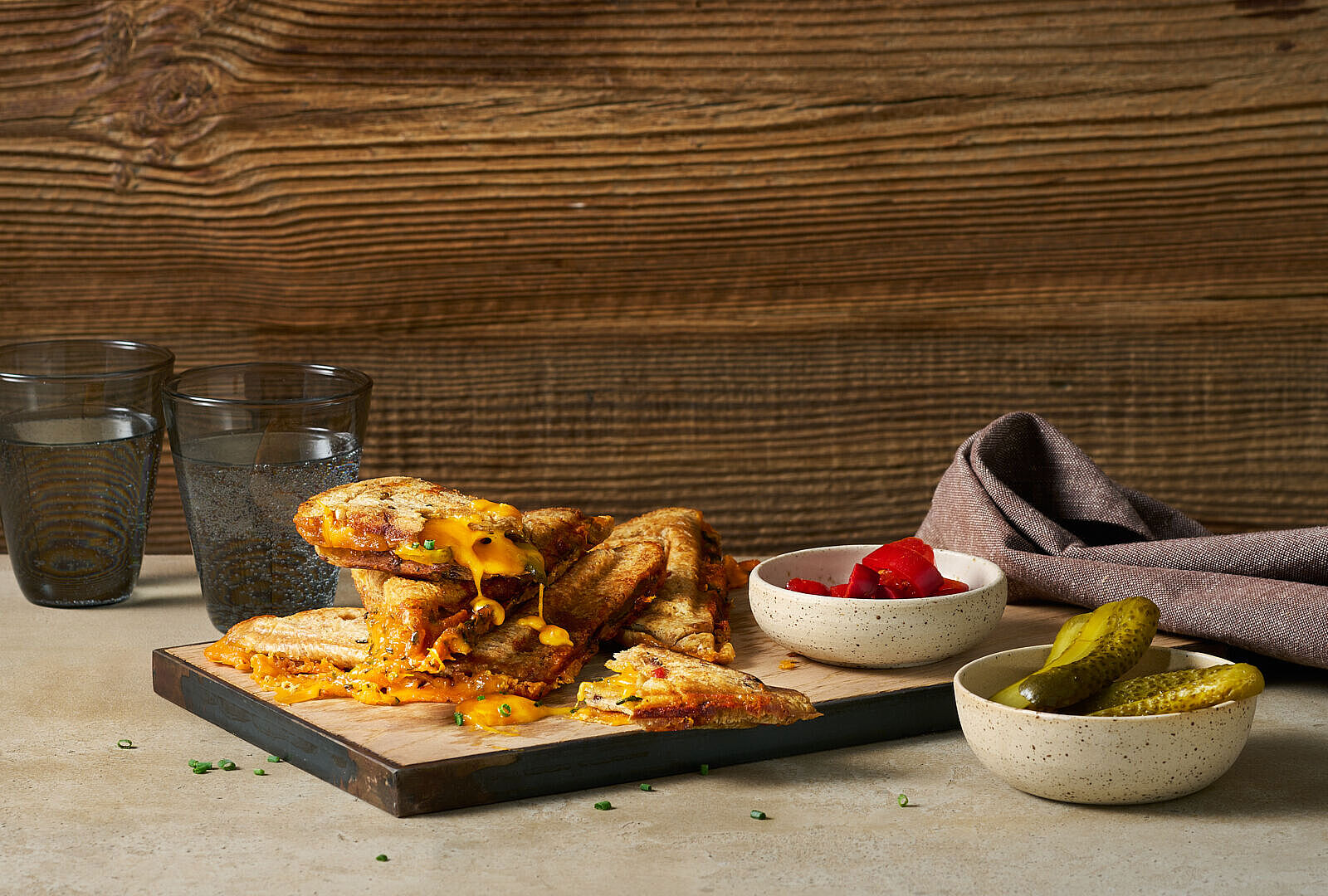 Grilled-Cheddar-Sandwich