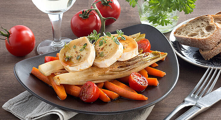 Chicorée mit Ziegenweichkäse