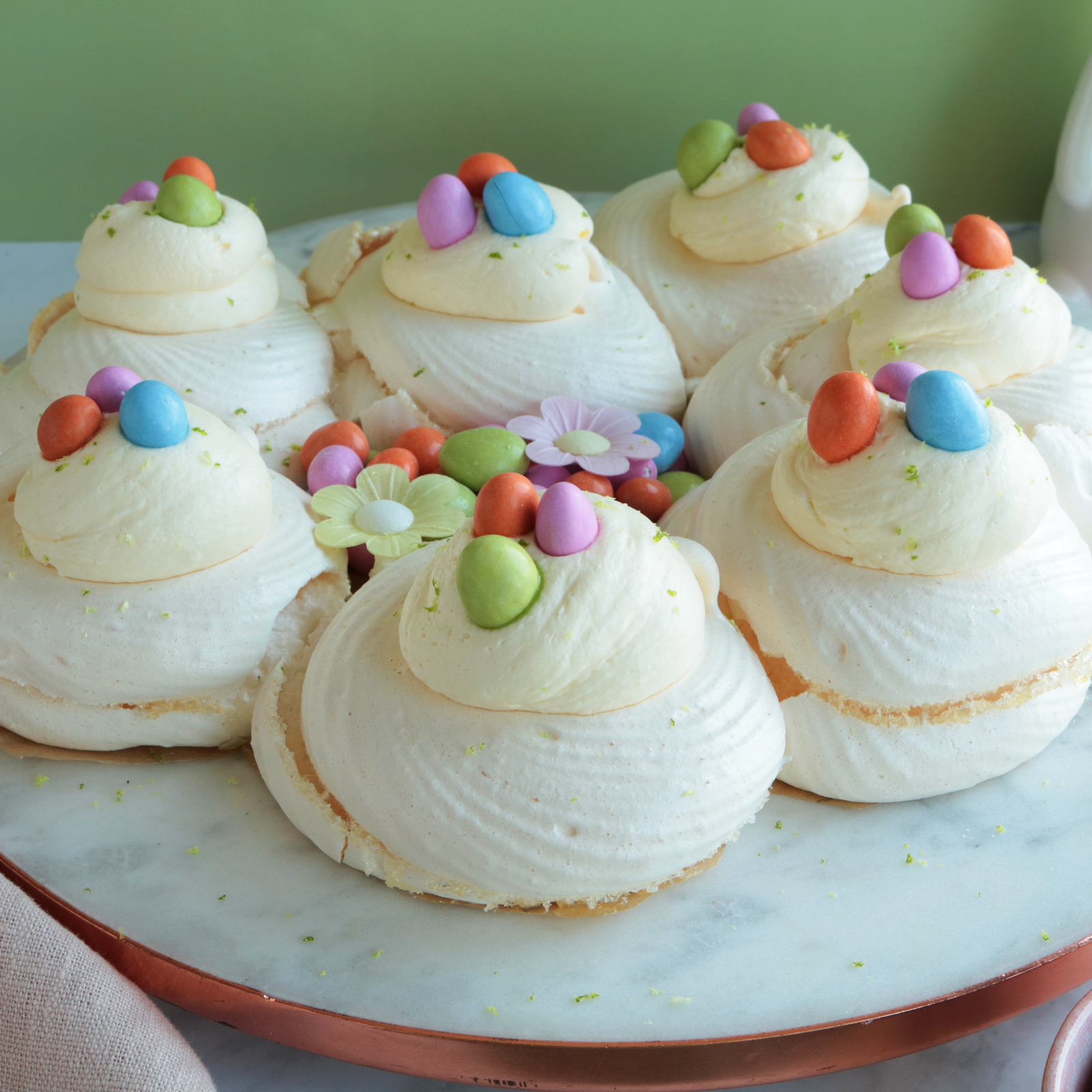 Pavlova Osternester