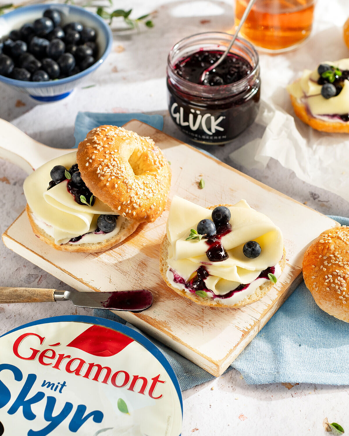 Eiweißbagel mit Blaubeeren