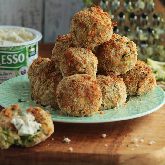 Zucchini-Käse-Bällchen mit Bresso