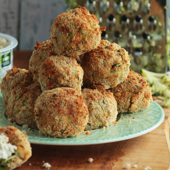 Zucchini-Käse-Bällchen mit Bresso