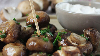 rezept-champignons-wie-vom-weihnachtsmarkt-bresso-pflanzlich vertikal