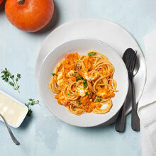 Spaghetti mit Käse-Kürbis-Bolo