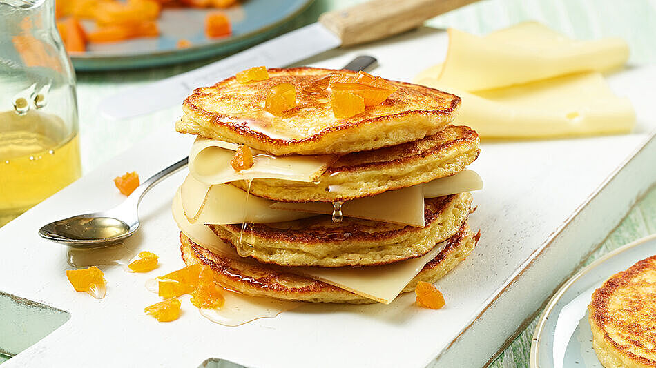 Unsere Protein-Pancakes sind eine leckere und nahrhafte Frühstücksoption, die eine hohe Menge an Protein enthalten.