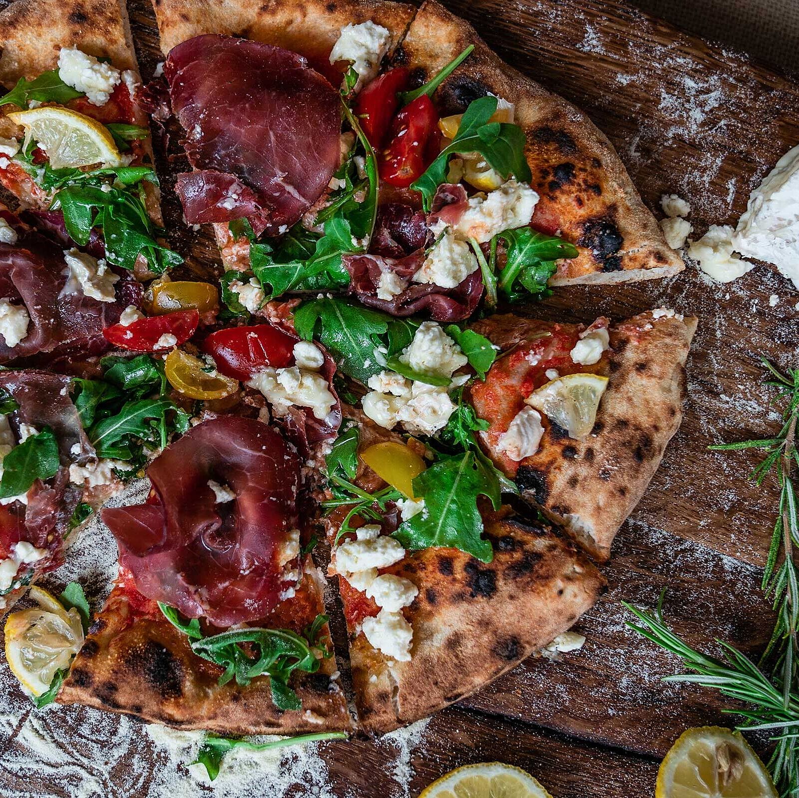 Pizza Bresaola