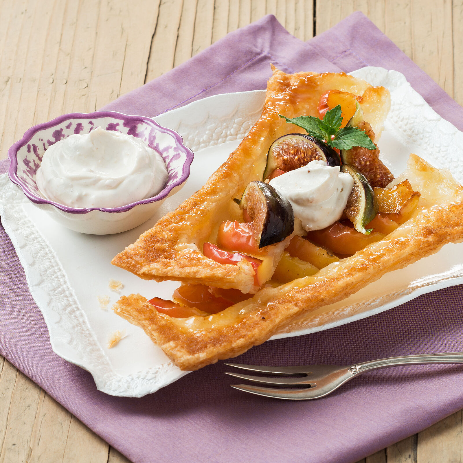 Blätterteiggebäck mit Feige