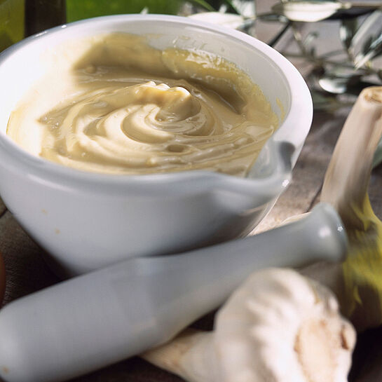 Aioli - Provenzalische Knoblauch Crème - leckere Rezeptidee