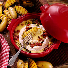 Grill-Camembert mit Speck und Kartoffeln